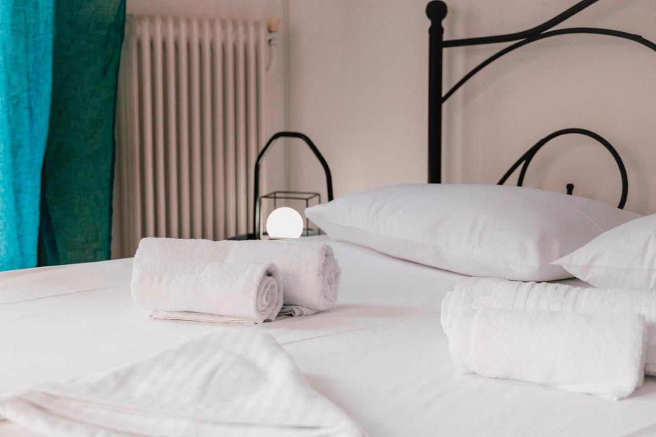 Urban Escape Next To Acropolis And Athens City Center Atenas Exterior foto